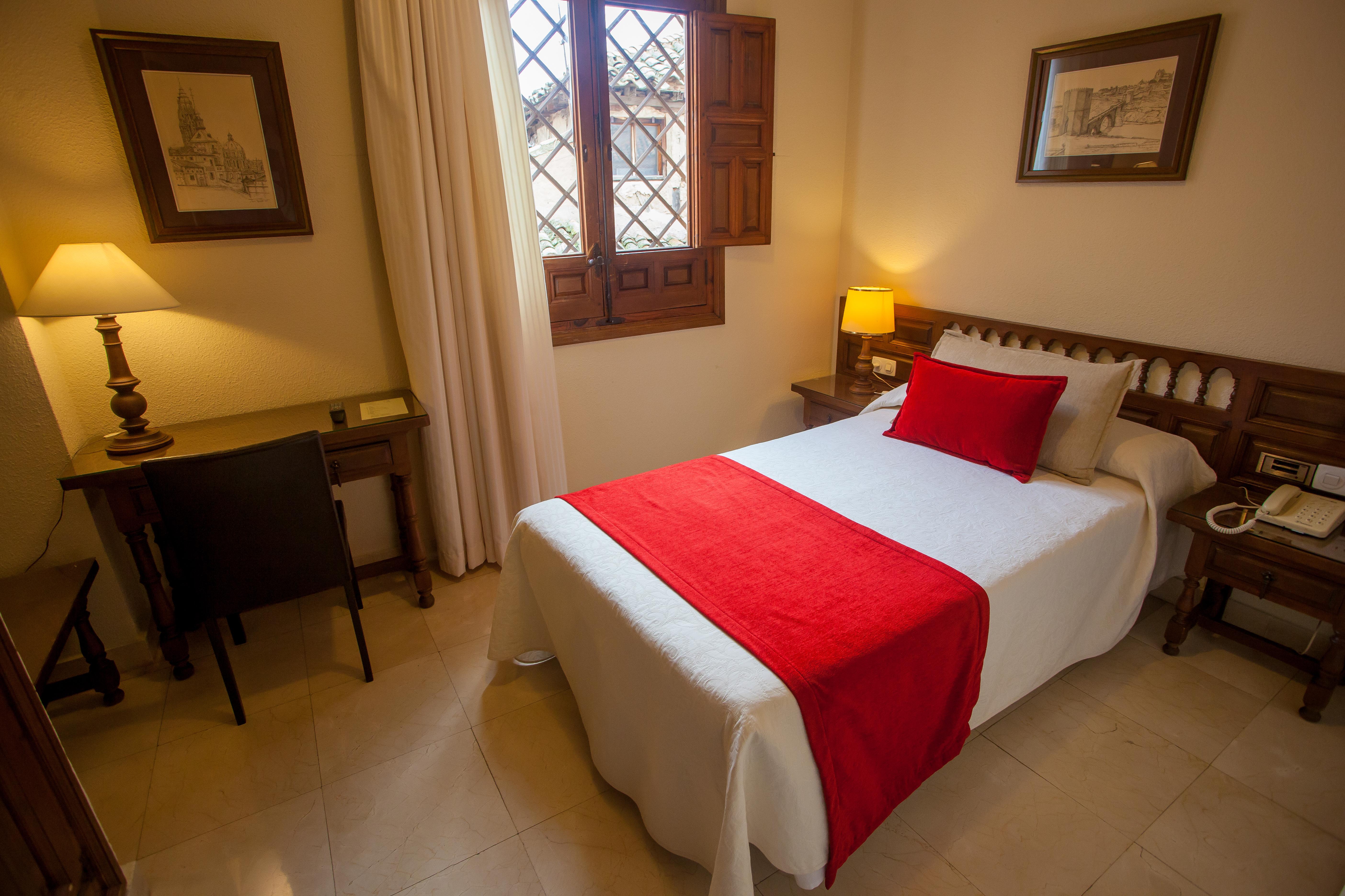 Hotel Sercotel Alfonso VI Toledo Exterior photo